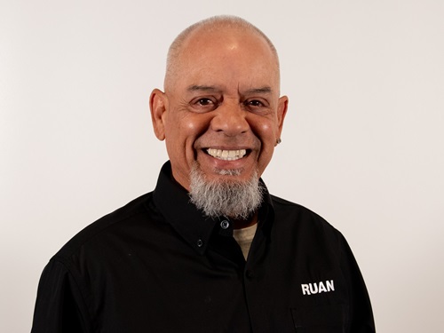 Robert H. Headshot